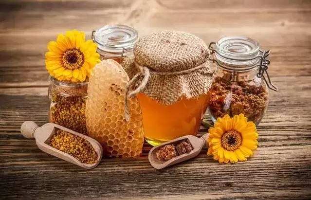 Mierea este un remediu util și gustos care poate spori potența masculină